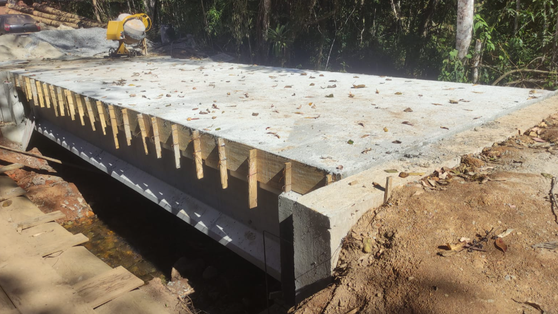 Infraestrutura - Ponte em Piracaia